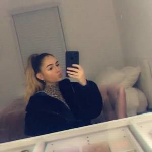 Meet your Posher, Jovana